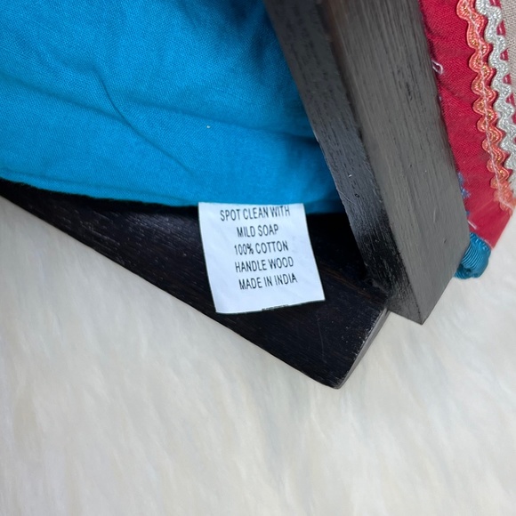 Women's Free People Quilt Embroidered Wood Handle Boho Clutch - Picture 11 of 15